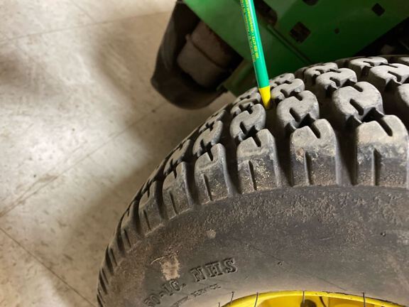 2013 John Deere Z445 Mower/Zero Turn