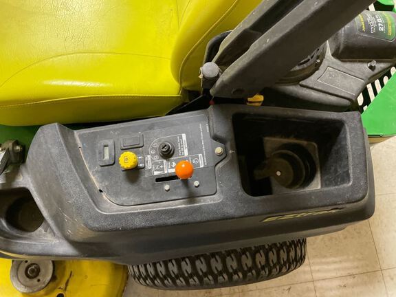 2013 John Deere Z445 Mower/Zero Turn