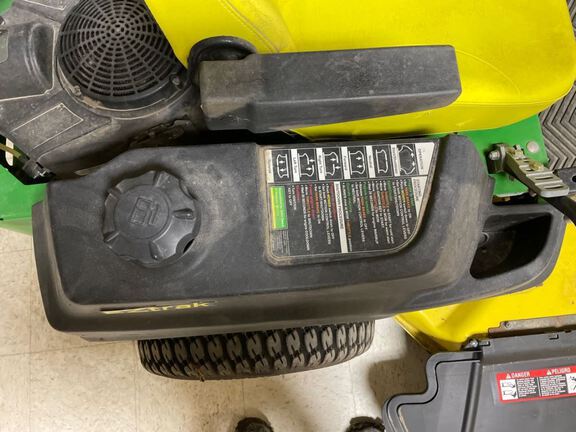 2013 John Deere Z445 Mower/Zero Turn