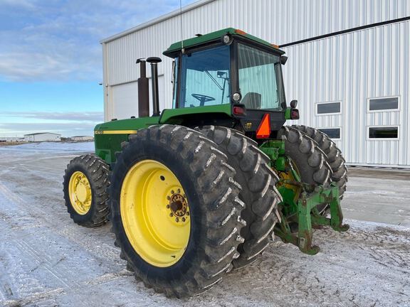 1990 John Deere 4755 Tractor