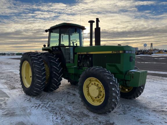 1990 John Deere 4755 Tractor