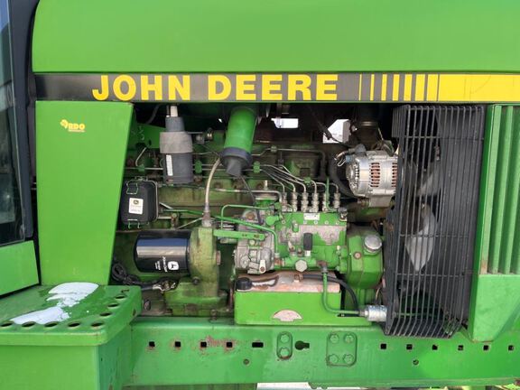 1990 John Deere 4755 Tractor