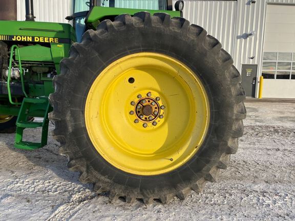 1990 John Deere 4755 Tractor