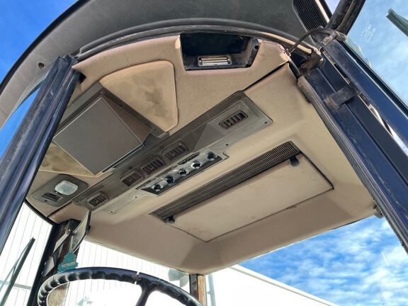 1990 John Deere 4755 Tractor