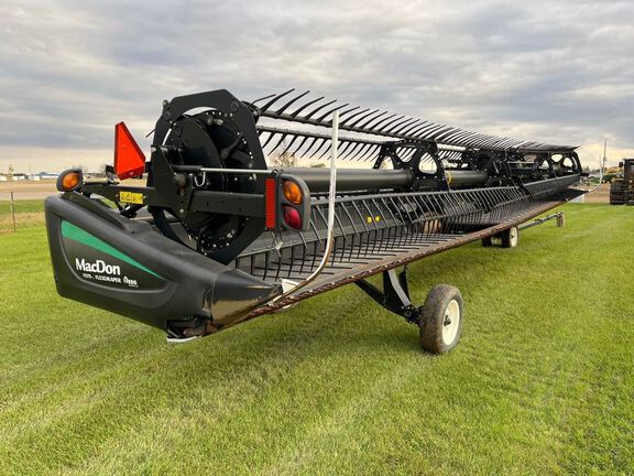 2013 MacDon FD75-D Header Combine