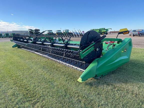 2025 John Deere HDF40 Header Combine