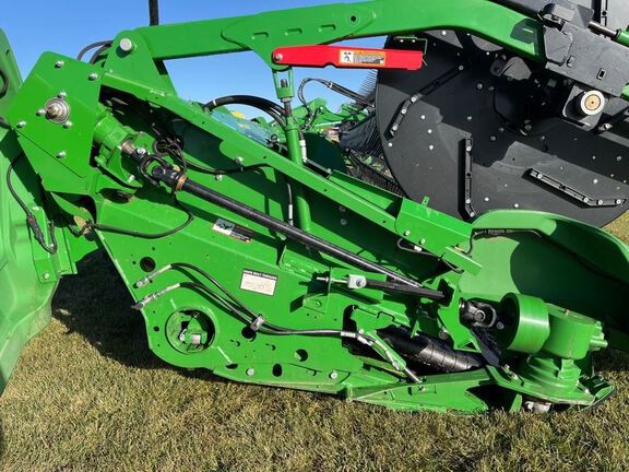 2025 John Deere HDF40 Header Combine