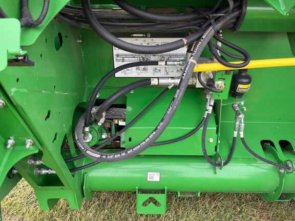 2025 John Deere HDF40 Header Combine