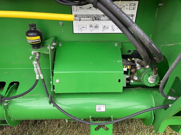 2025 John Deere HDF40 Header Combine