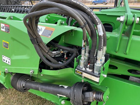 2025 John Deere HDF40 Header Combine