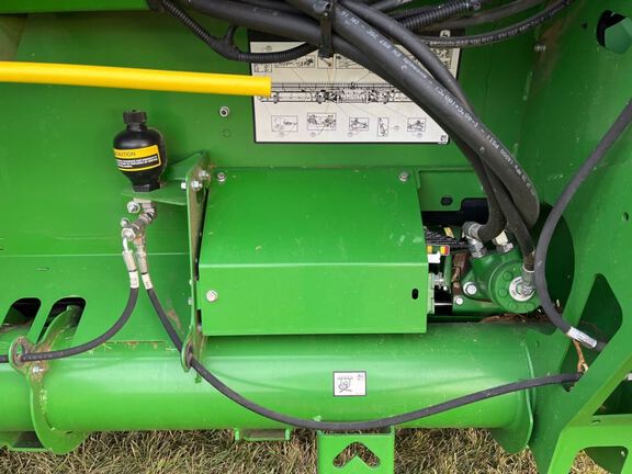2025 John Deere HDF40 Header Combine