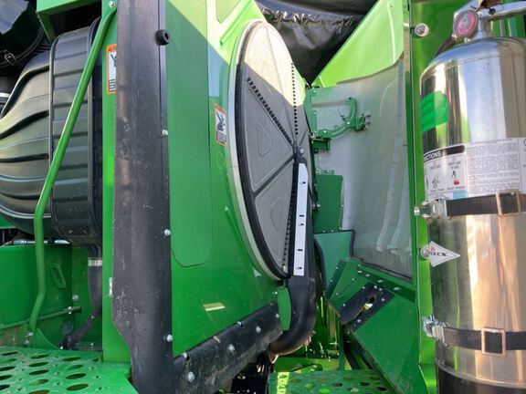 2023 John Deere S780 Combine