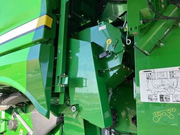 2023 John Deere S780 Combine