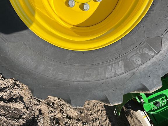 2023 John Deere S780 Combine