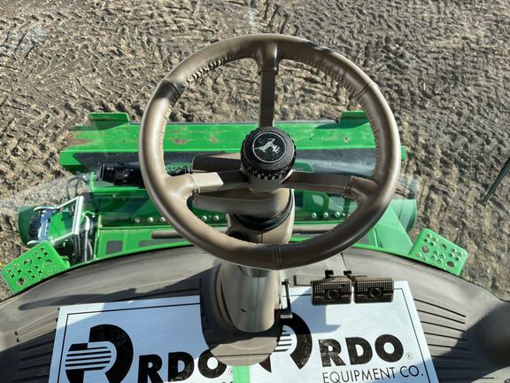 2023 John Deere S780 Combine