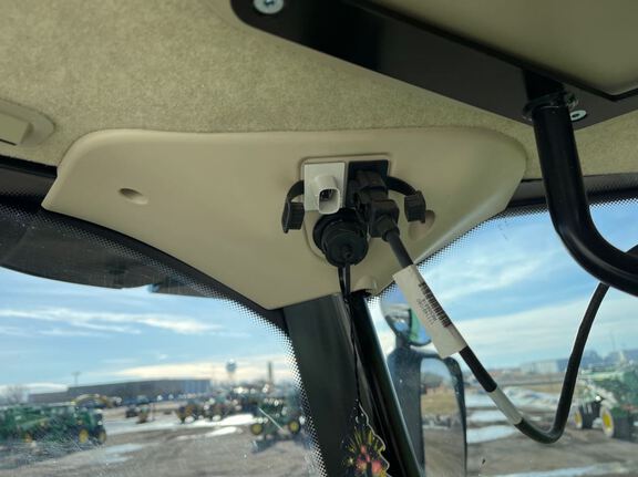 2023 John Deere S780 Combine