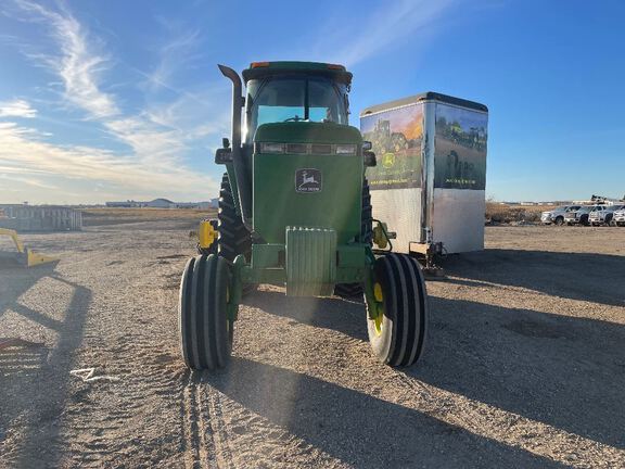1993 John Deere 4760 Tractor