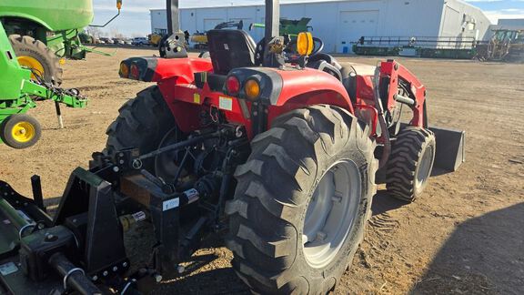 2011 McCormick X10.40H Tractor Compact