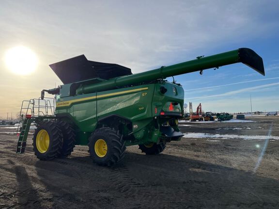 2025 John Deere S7 700 Combine