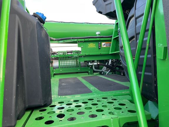 2025 John Deere S7 700 Combine