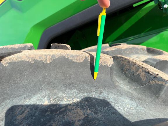 2025 John Deere S7 700 Combine