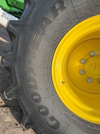 2025 John Deere S7 700 Combine