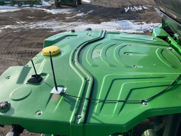 2025 John Deere S7 700 Combine