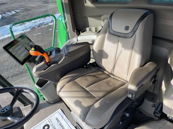 2025 John Deere S7 700 Combine