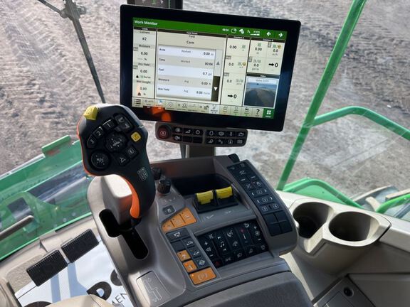 2025 John Deere S7 700 Combine