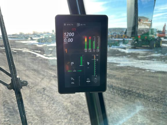 2025 John Deere S7 700 Combine