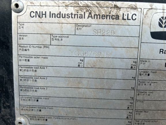 2016 New Holland SR220 Windrower