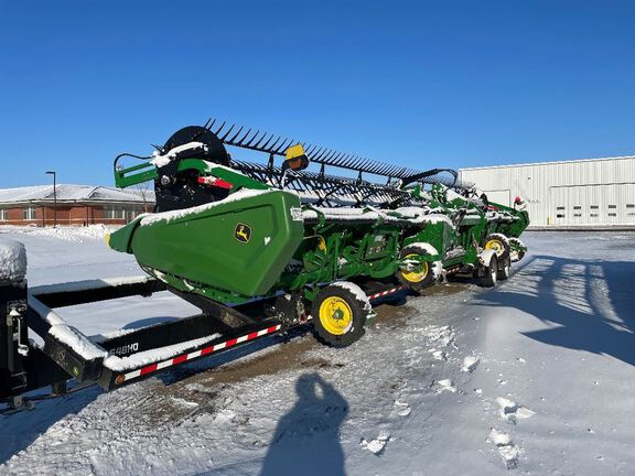 2025 John Deere HDF40 Header Combine
