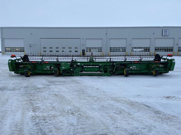 2025 John Deere HDF40 Header Combine