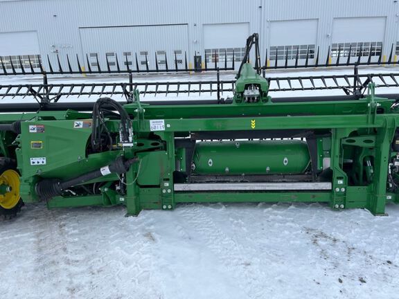 2025 John Deere HDF40 Header Combine
