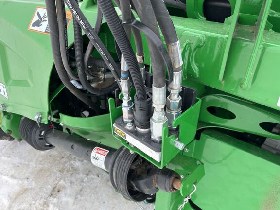 2025 John Deere HDF40 Header Combine