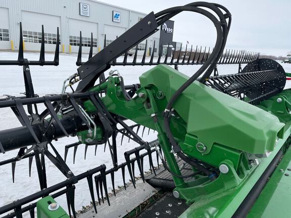 2025 John Deere HDF40 Header Combine