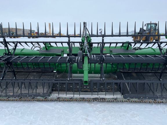 2025 John Deere HDF40 Header Combine