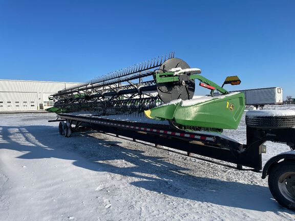 2025 John Deere HDF40 Header Combine