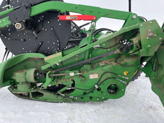2025 John Deere HDF40 Header Combine