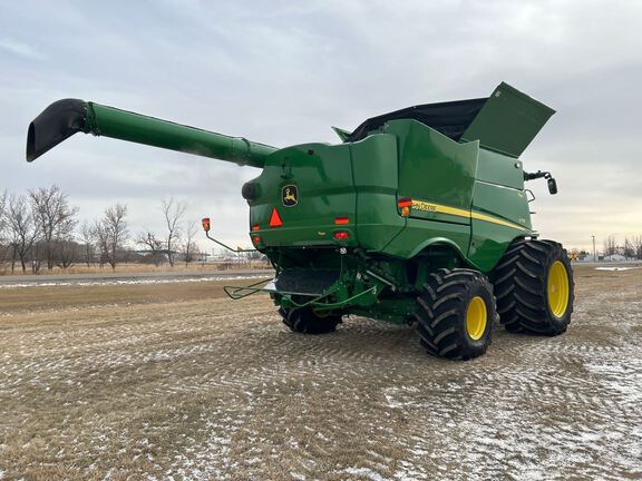 2024 John Deere S770 Combine