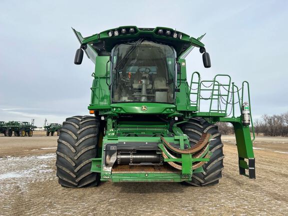 2024 John Deere S770 Combine
