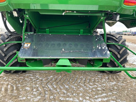 2024 John Deere S770 Combine