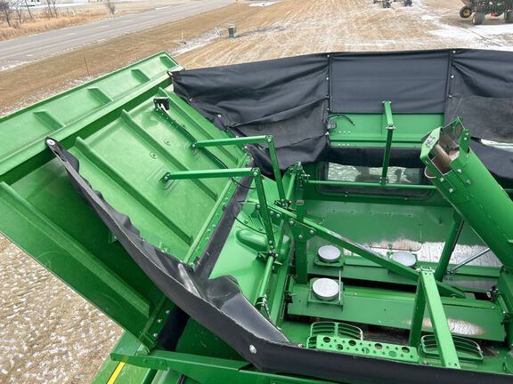 2024 John Deere S770 Combine
