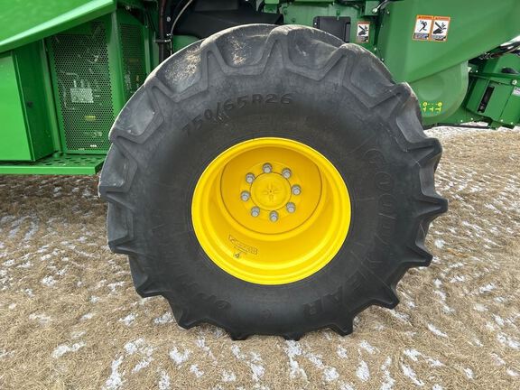 2024 John Deere S770 Combine