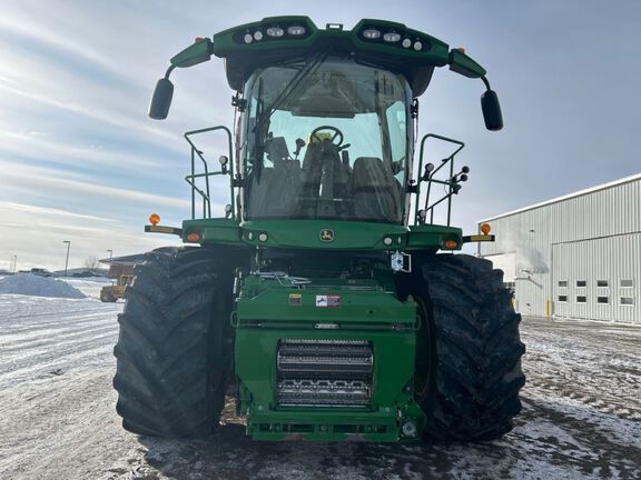 2023 John Deere 9500 Forage Harvester