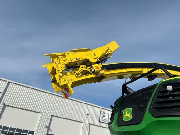 2023 John Deere 9500 Forage Harvester