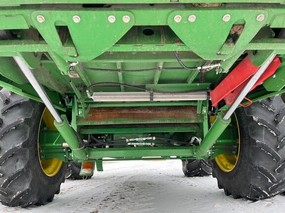 2025 John Deere S7 700 Combine
