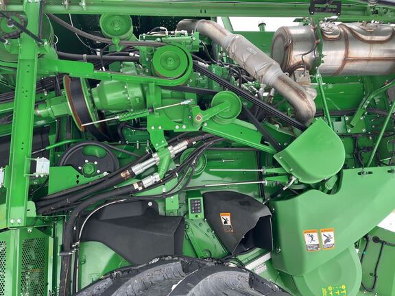2025 John Deere S7 700 Combine