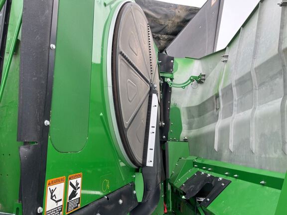 2025 John Deere S7 700 Combine