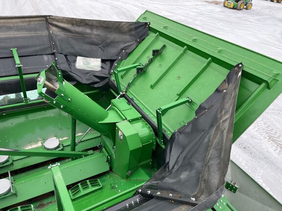 2025 John Deere S7 700 Combine